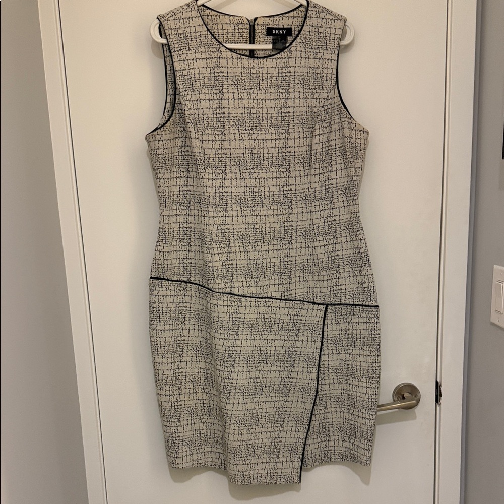 DKNY Cream and Black Textured Midi Dress